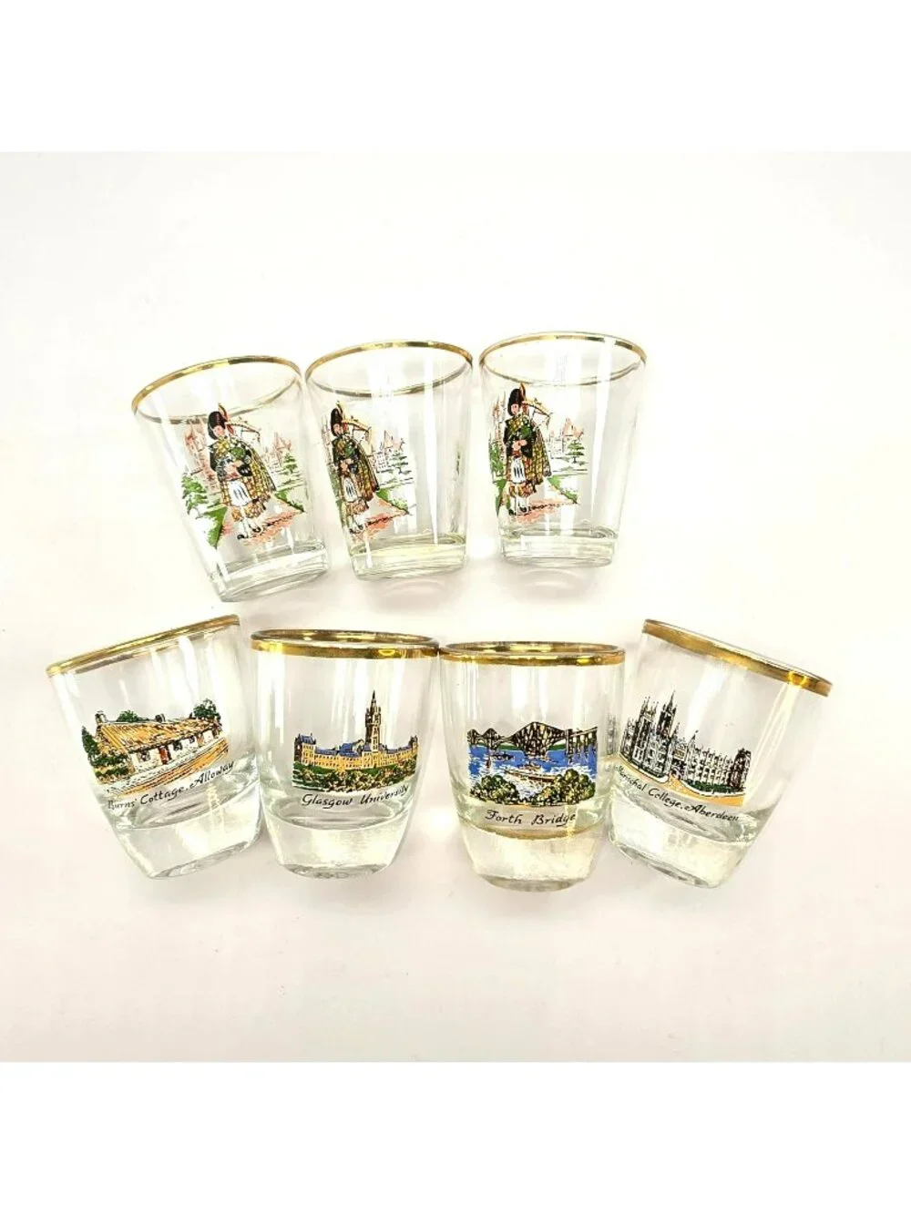 Vintage Scottish Souvenir Shot Glasses Set Of 7 Gold Iconic Landmarks VL5080